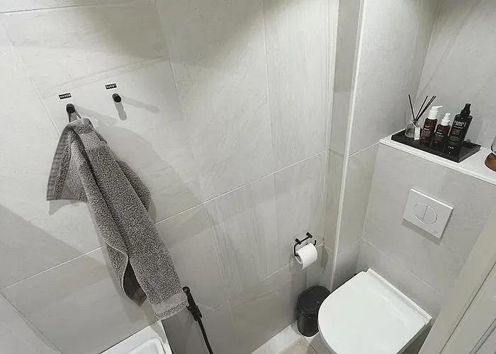 Hidden Gem With Private Sauna, In Center